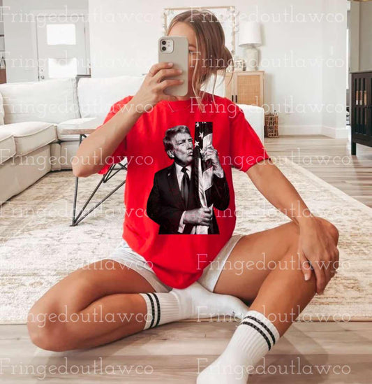 TRUMP KISSY FACE TEE