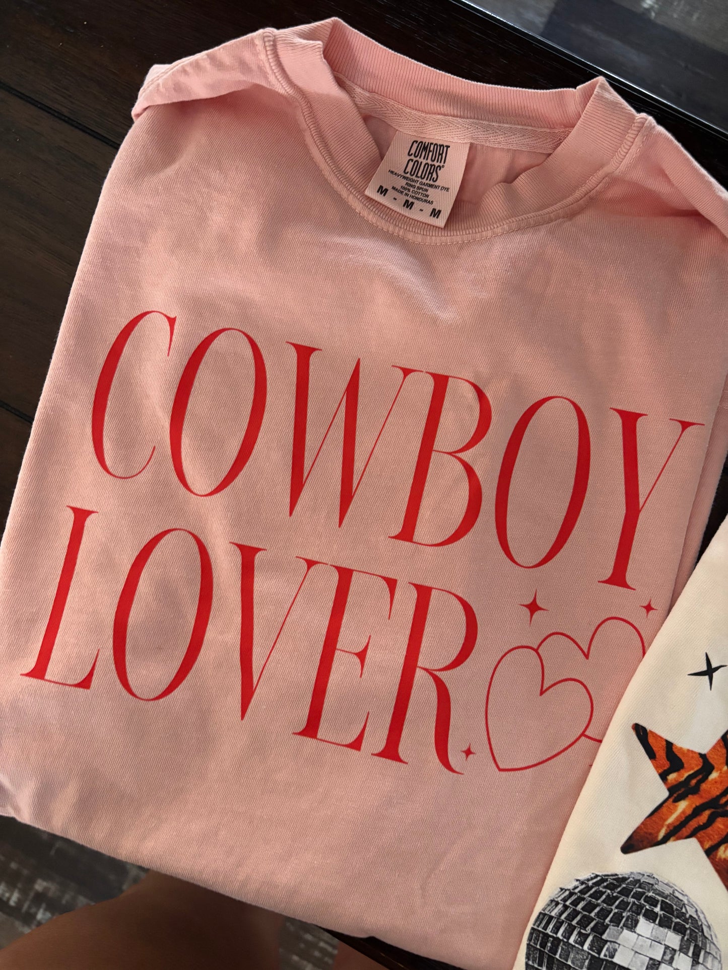 COWBOY LOVER TEE