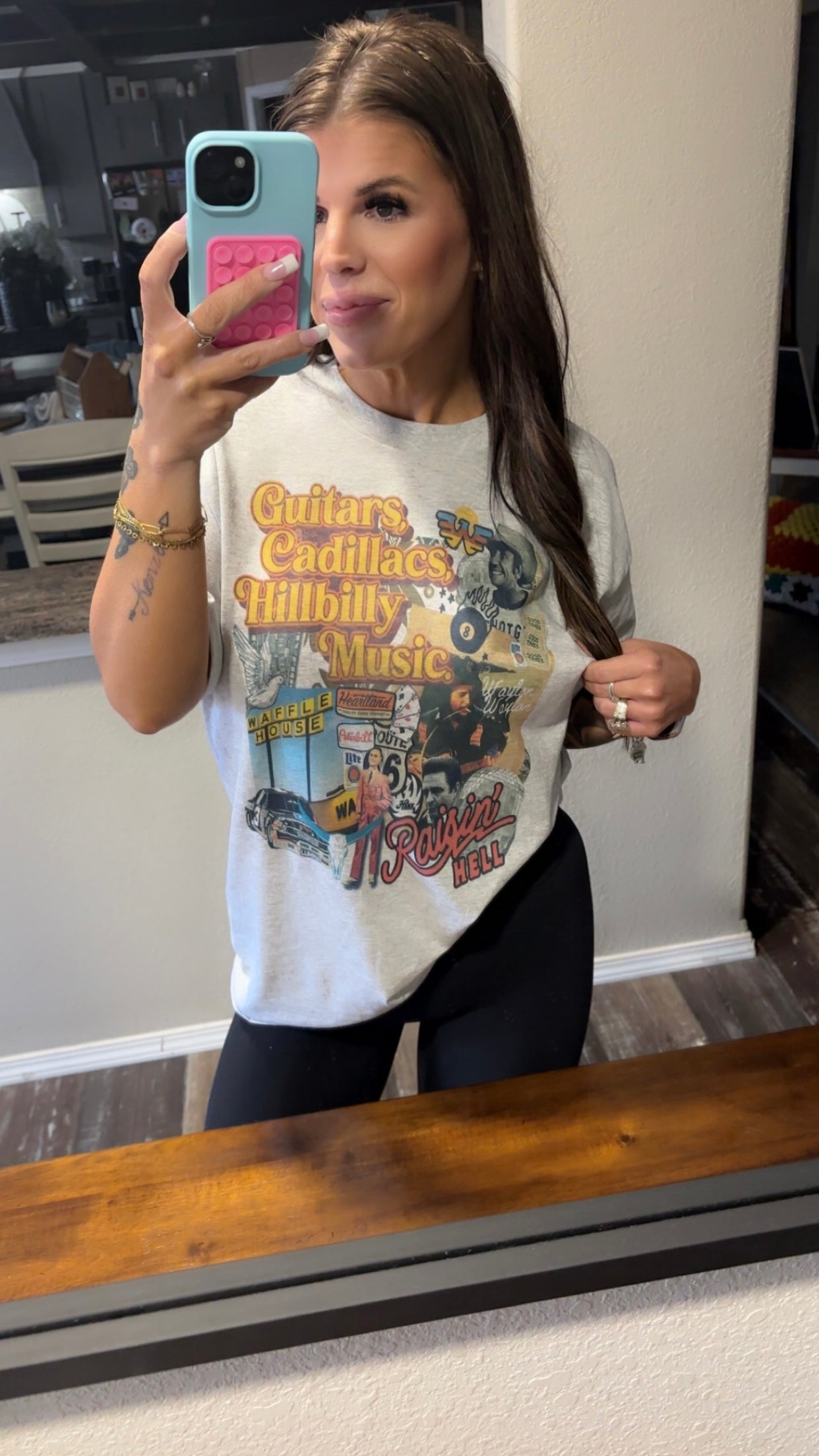 HILBILLY COLLAGE TEE