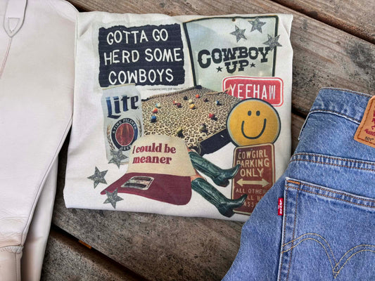 HEARD SOME COWBOYS COLLAGE TEE